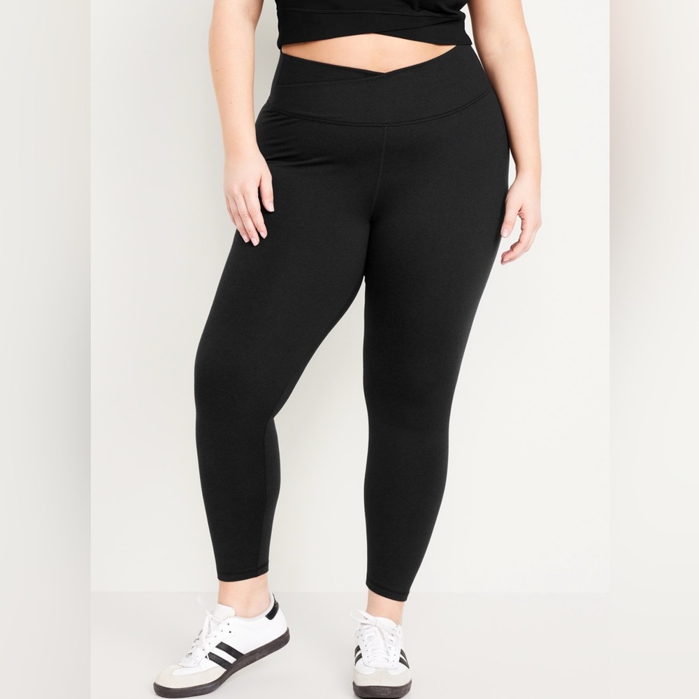 New Old Navy Super Soft Extra High Rise Women's Black Leggings